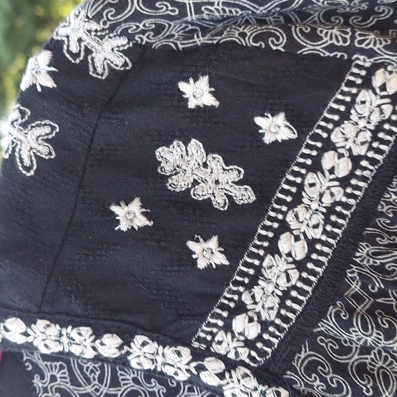 Lucky Brand Embroidered Cotton Modal V-Neck Boho peasant tunic Top Sz L - Picture 5 of 12